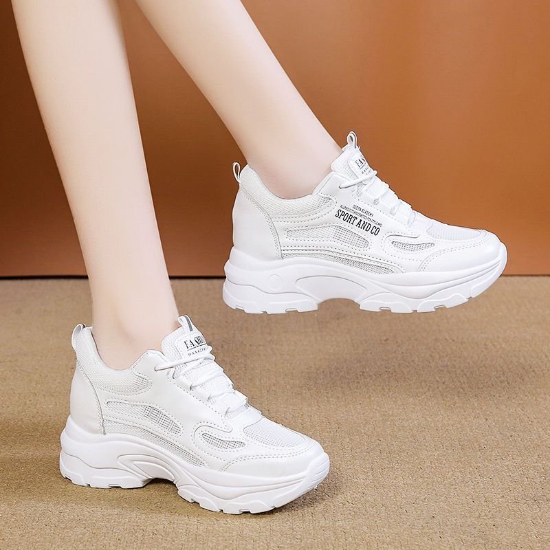 The new white shoe 2024 in the brand-named clean-shoe girls' spring and summer-explosion net