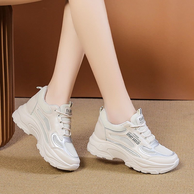 The new white shoe 2024 in the brand-named clean-shoe girls' spring and summer-explosion net