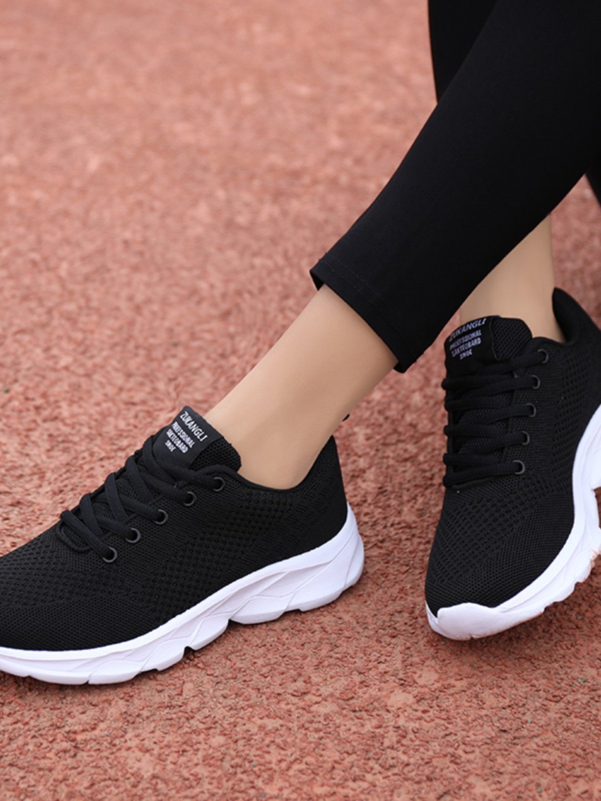 Sneaky-shoe-deficient soft-soft, soft-soft, soft-soft, black-shoe-shoe-resistant tourist shoes