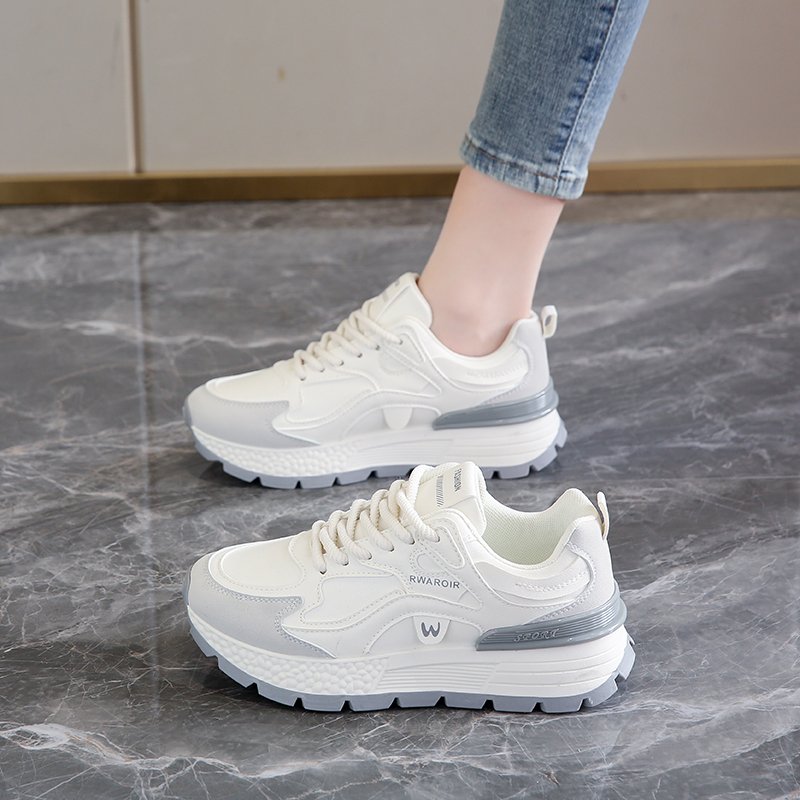 The 34-yard-skinned Pumpkin sneakers, the new student in Spring 2024, swerved running shoes