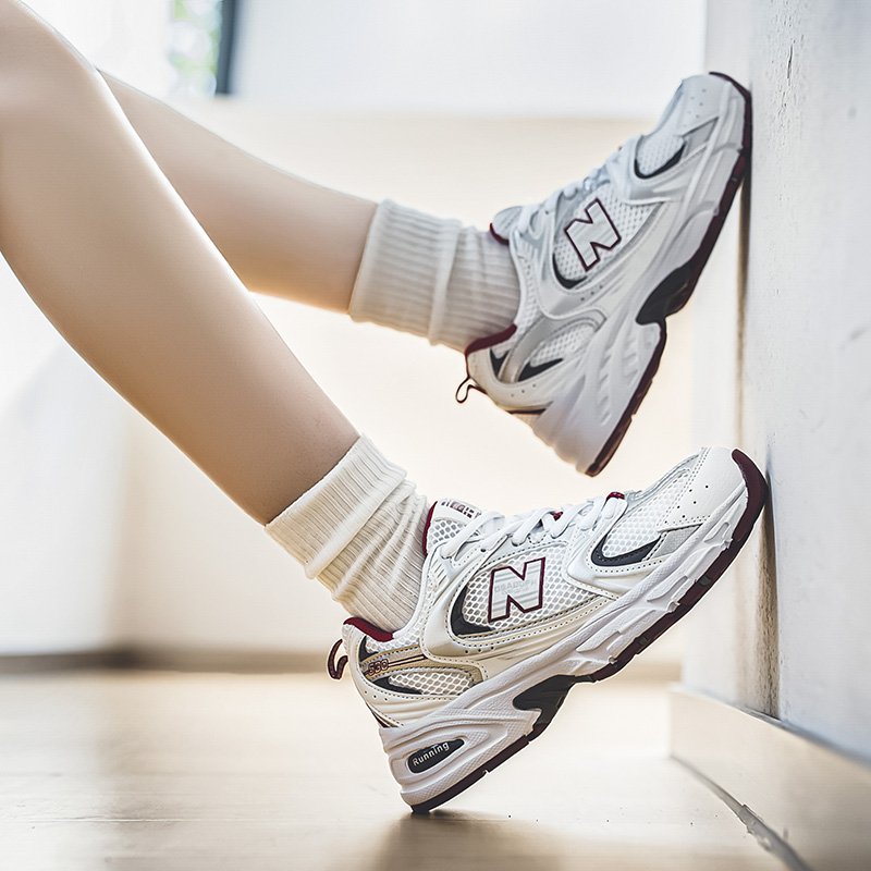 The New Brunswick Flagship is officially a 530 sneaker-shoe-shoe-a-fall-net run-through old man's shoes