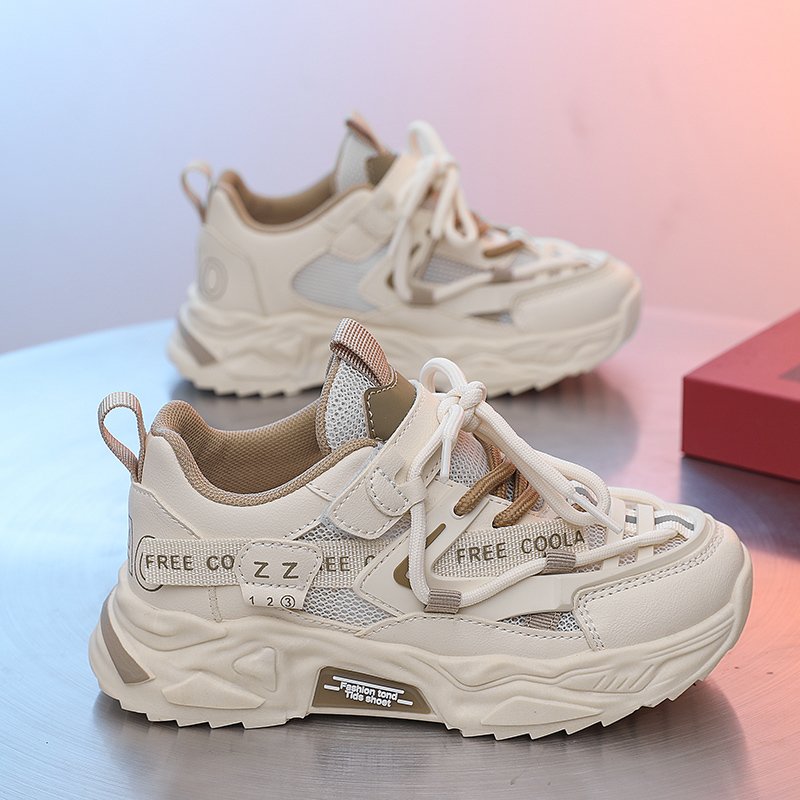 The new 2024 in the Spring Shoes, Daddy's Shoes, Junior High School students, cut off the shock