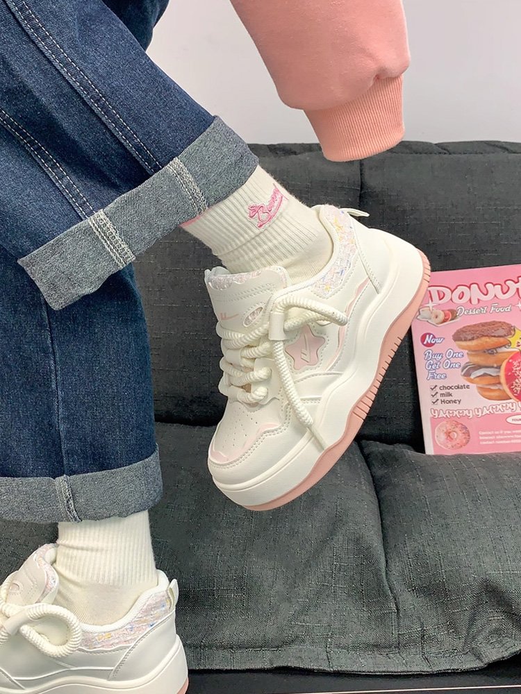 Backshoes, white shoes, white shoes, 2024