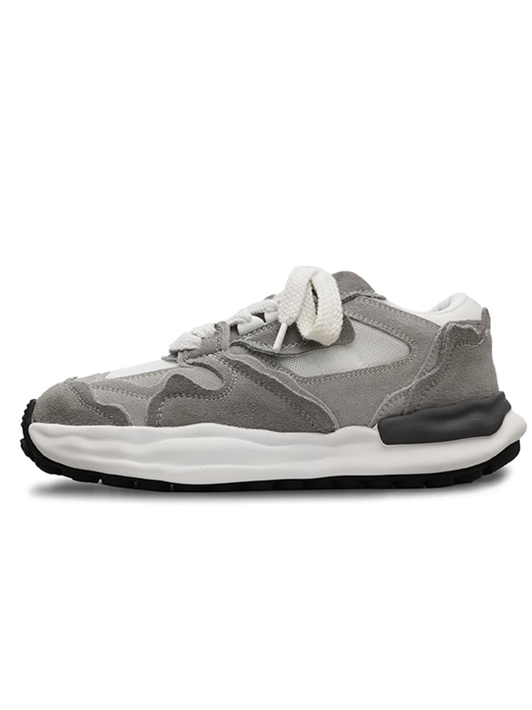 Lodmont dissolved old dad's shoe dailies and he's on the net