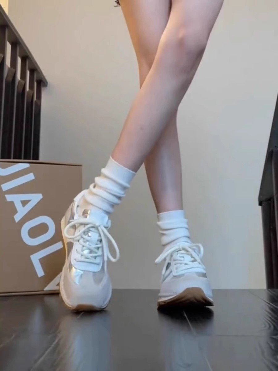 Little silver old man's shoes are retrospect, 2024 new girls' shoes are light and light