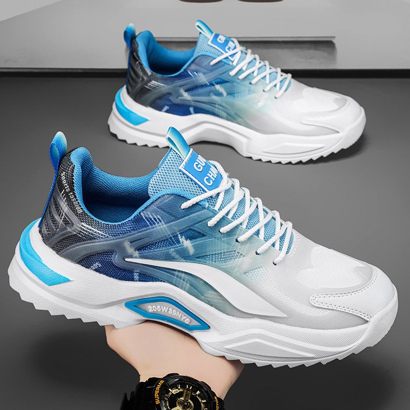 A new 2024 on the Shoes, a hot-shoe-skinned summer school boy, his old dad's shoes were abated