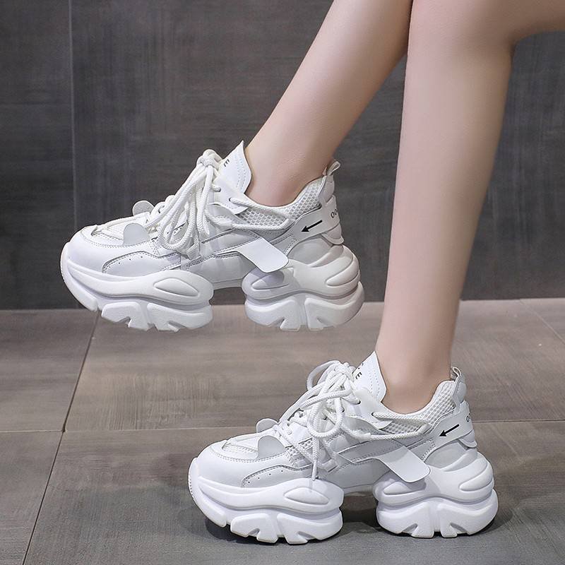 Add a new 2024 for Dad's shoe girl in a thick base