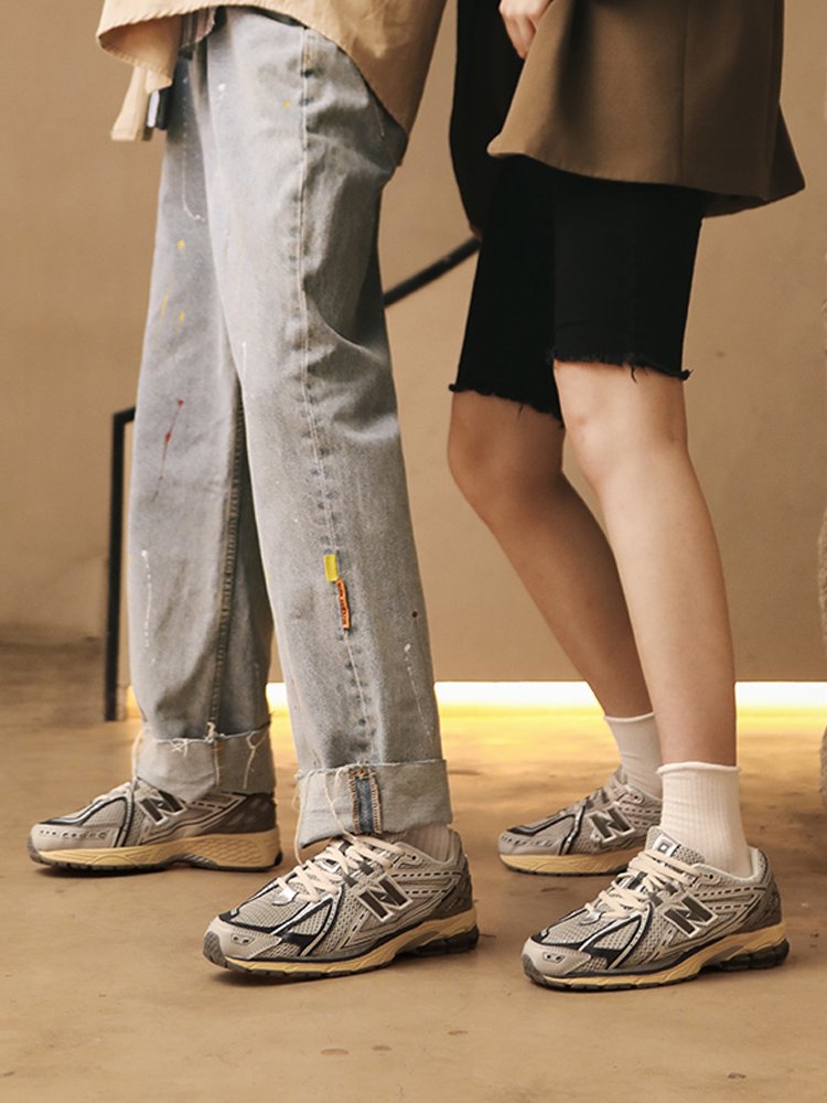 THE NEW BRUNSWICK STATE FLAGSHIP IS A 1906R MALE SNEAKER AND A WOMAN'S BOOTY