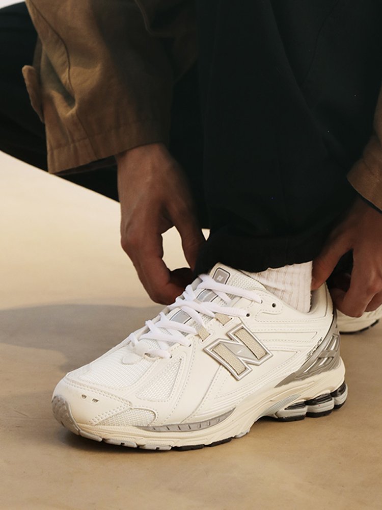 THE NEW BRUNSWICK STATE FLAGSHIP IS A 1906R MALE SNEAKER AND A WOMAN'S BOOTY