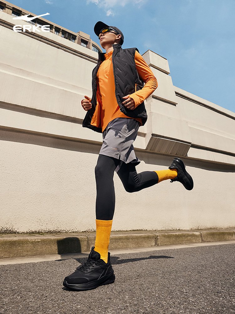 Hung Singlek's 2-step-shoe man's new water-soft-sweet-deficit-shoe-deficient