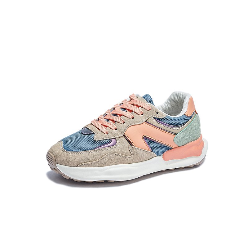 2024 Queen's Shoes, a cosmopolitan sneaker and a cosmopolitan softer, ran and lost old man's shoes
