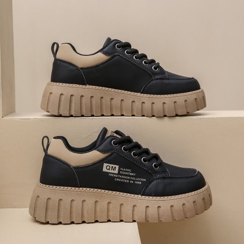 Waterproof, oil-proof kitchen, and smoother shoes for women in the workplace