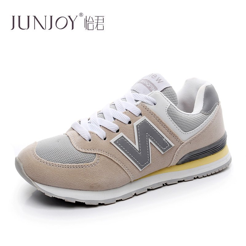 2024 new sneakers, summer Korean couple, running a hundred flat-shoes on the air net