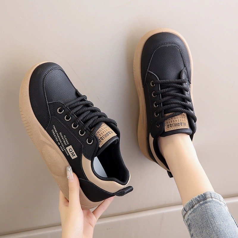 The new white-skinned, fat-skinned, soft-shoe-shoe-sitting sneakers