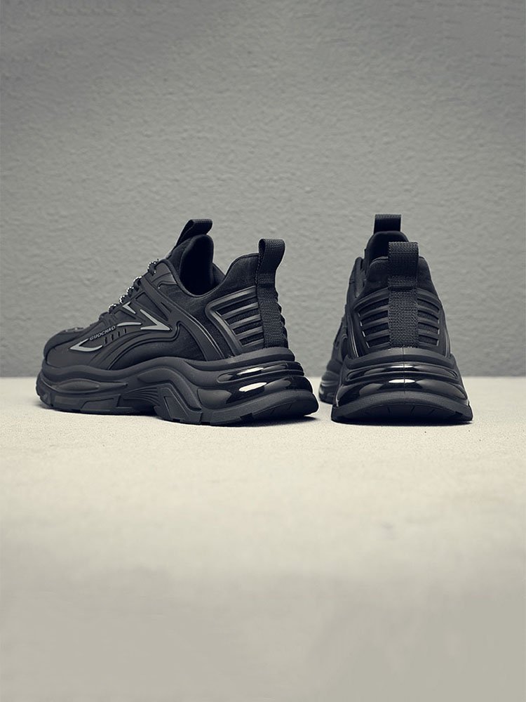 The new 2024 in Insomman's summer twirl is full of gas, old man's shoes, man's shoes
