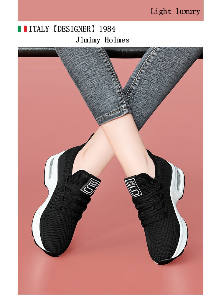 a new 2024 spring and autumn sneakers on the soft bottom