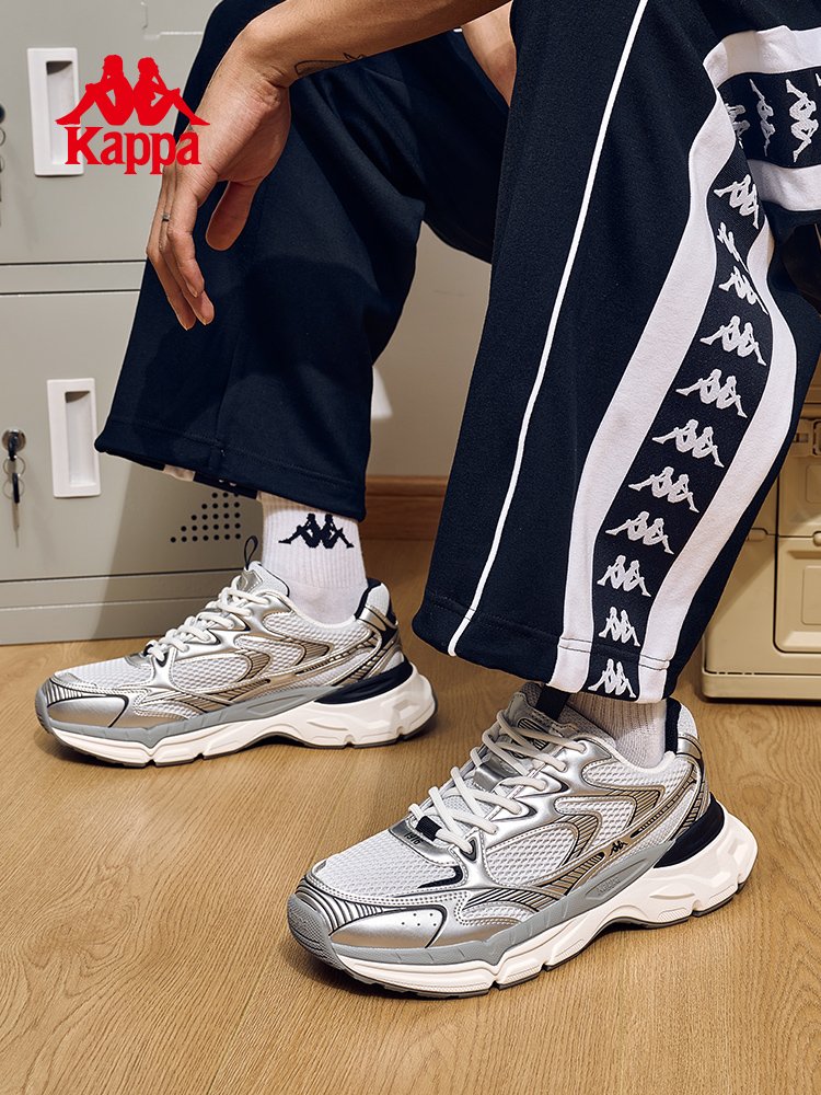 Kappa's sneakers, 2024, new pop-ups up the bottom, old man's shoes running