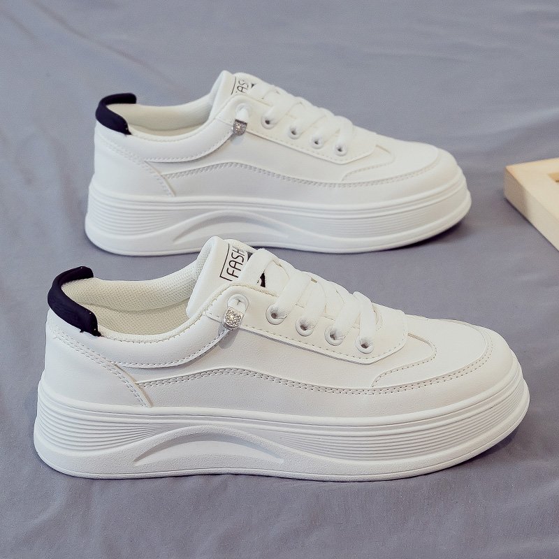 ins dazzling white shoes 2024 season new soft-floor leisure girl with high-skating slabs