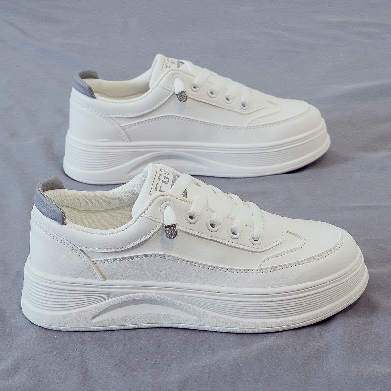 ins dazzling white shoes 2024 season new soft-floor leisure girl with high-skating slabs