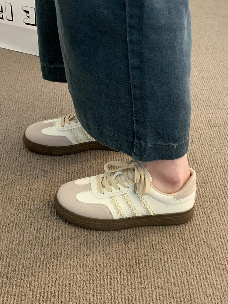 Laedder Shoegirl's summer 2024, a new one with a flat-spring and autumn shoes and a single shoe