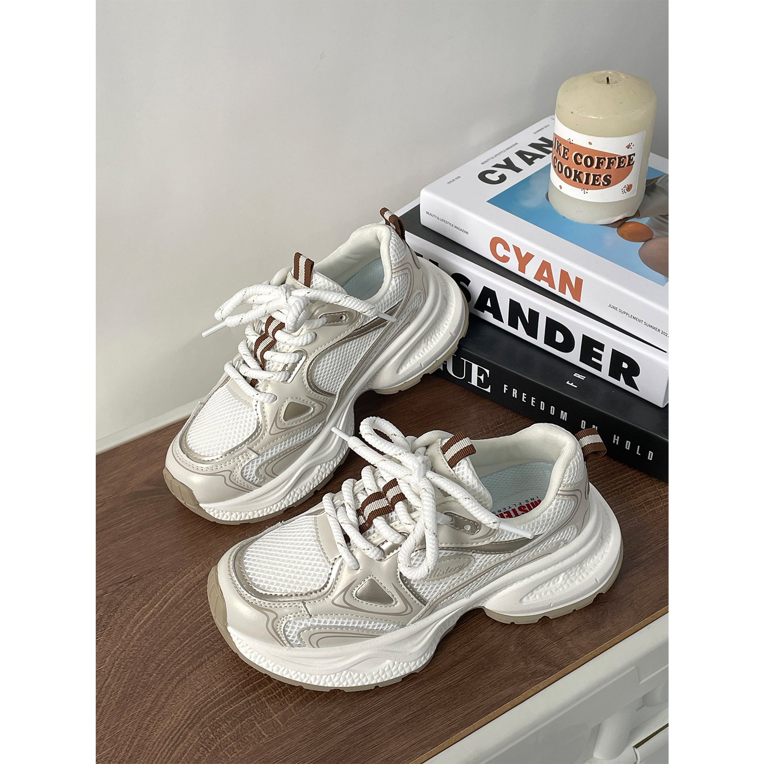 teenagers, deep webs, old man's shoes, ins, 2024 summers