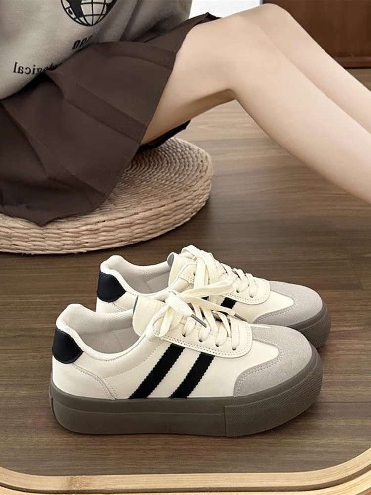 She's got 2024 brand-new red-hot shoes