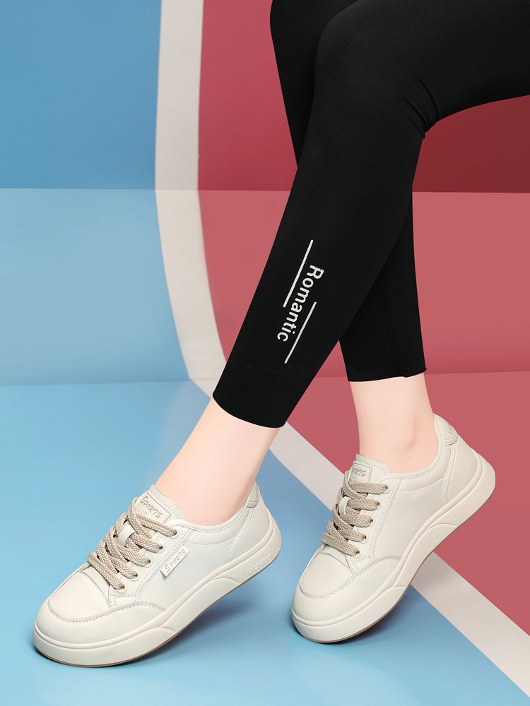 The white-shoe girl in the tides, 2024 new air-shoe-skinned sports-shoe girl
