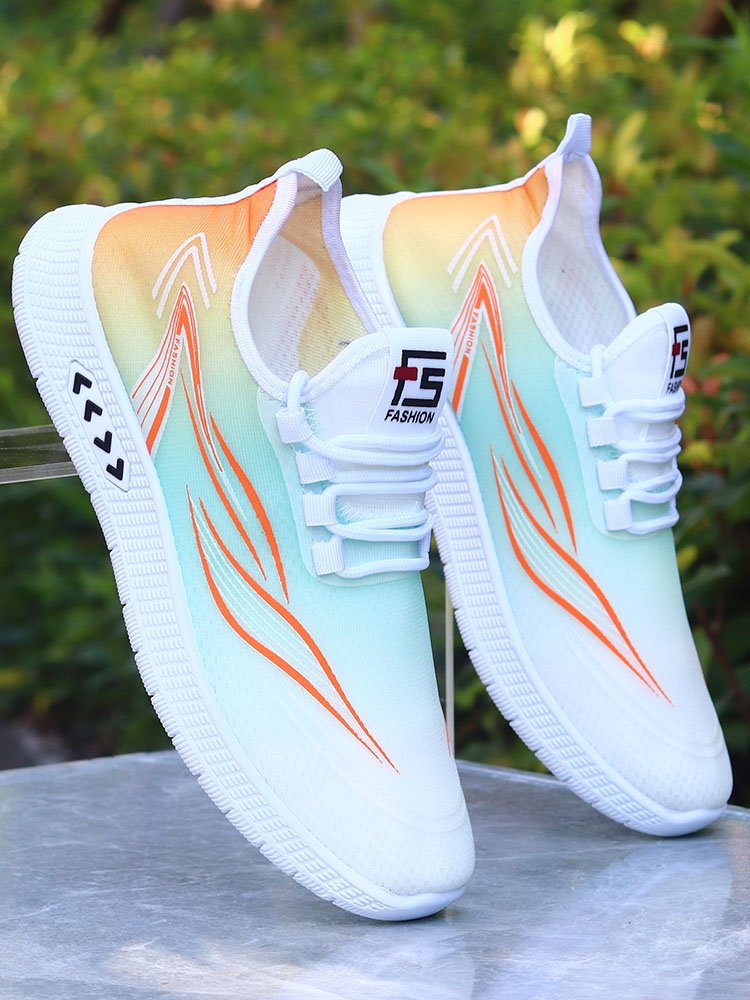 Men's shoes in the summer twirl and twirl shoes can easily breathe through the stench-soft-soft and leisurely running shoes