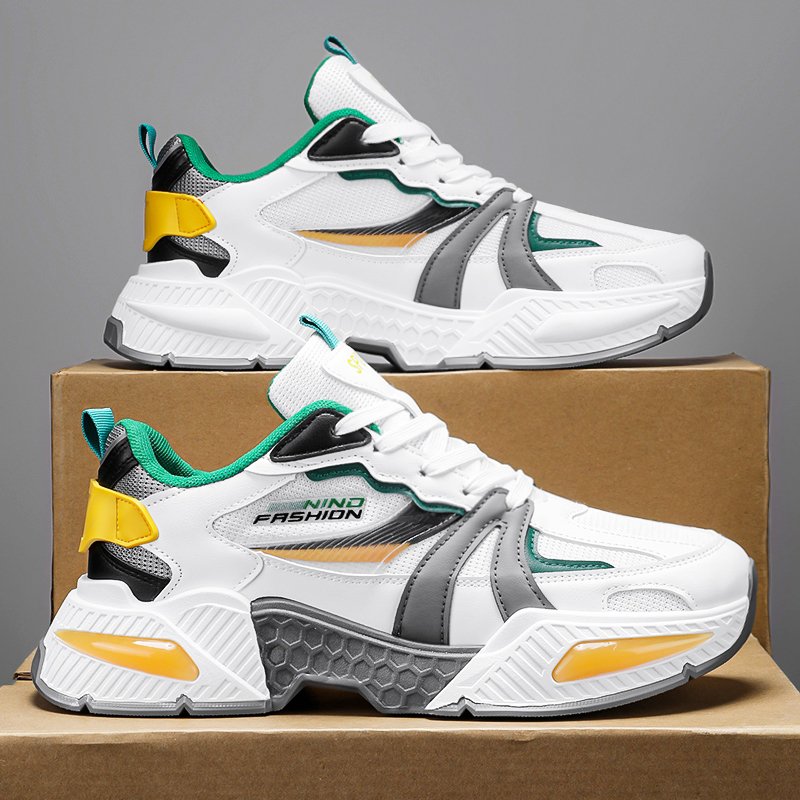 The new 2024 Angry Man's 2024 Summer Net, with white running sneakers on top of the top, and a hundred leisure dad's shoes