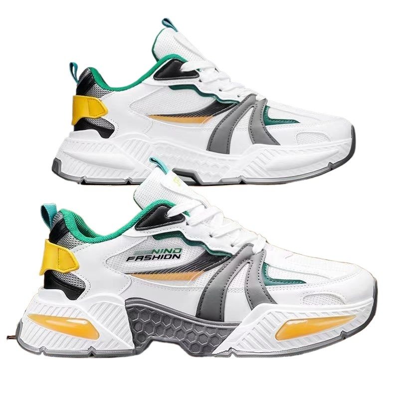 The new 2024 Angry Man's 2024 Summer Net, with white running sneakers on top of the top, and a hundred leisure dad's shoes