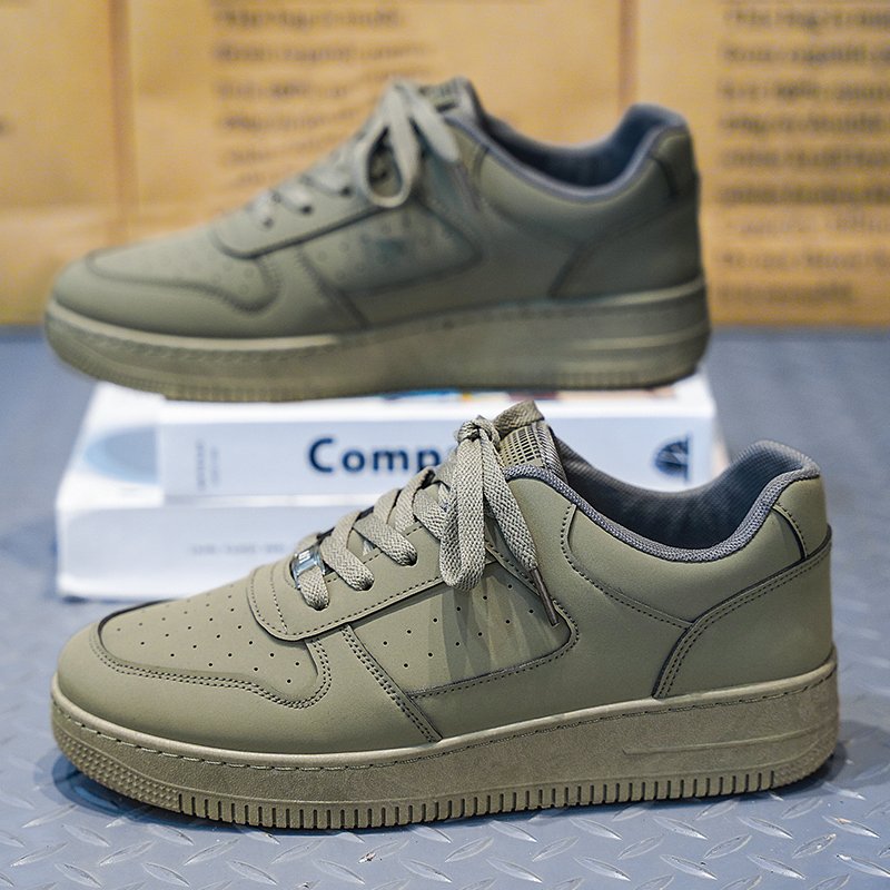 A new 2024 for a man with a pair of shoes and a pair of hip-hops in the autumn