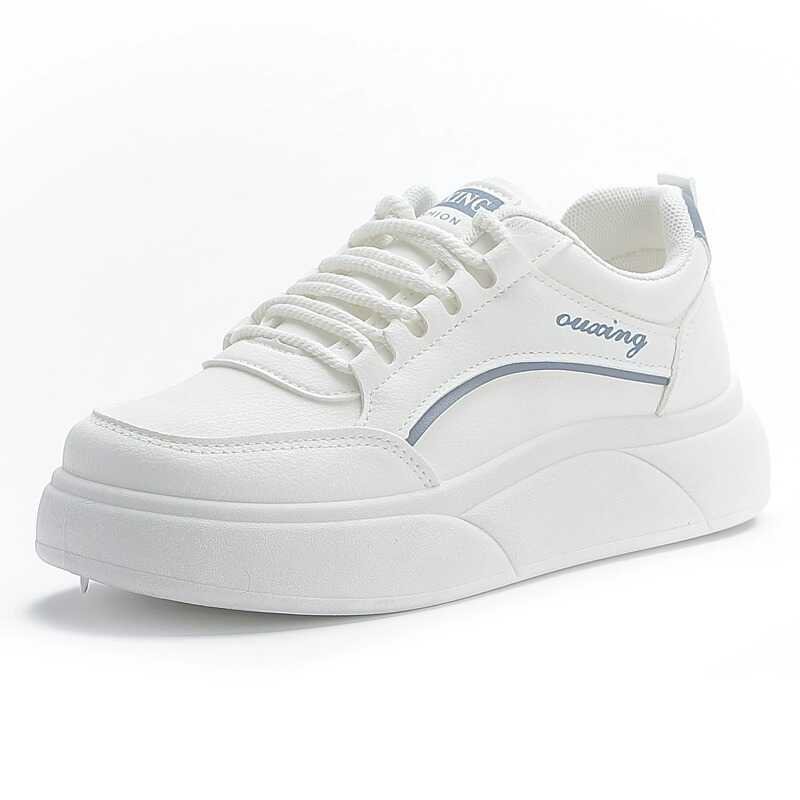The white-skinned little girl with a 2024 new flashback lighten up with a thick bottom sports and leisure shoe