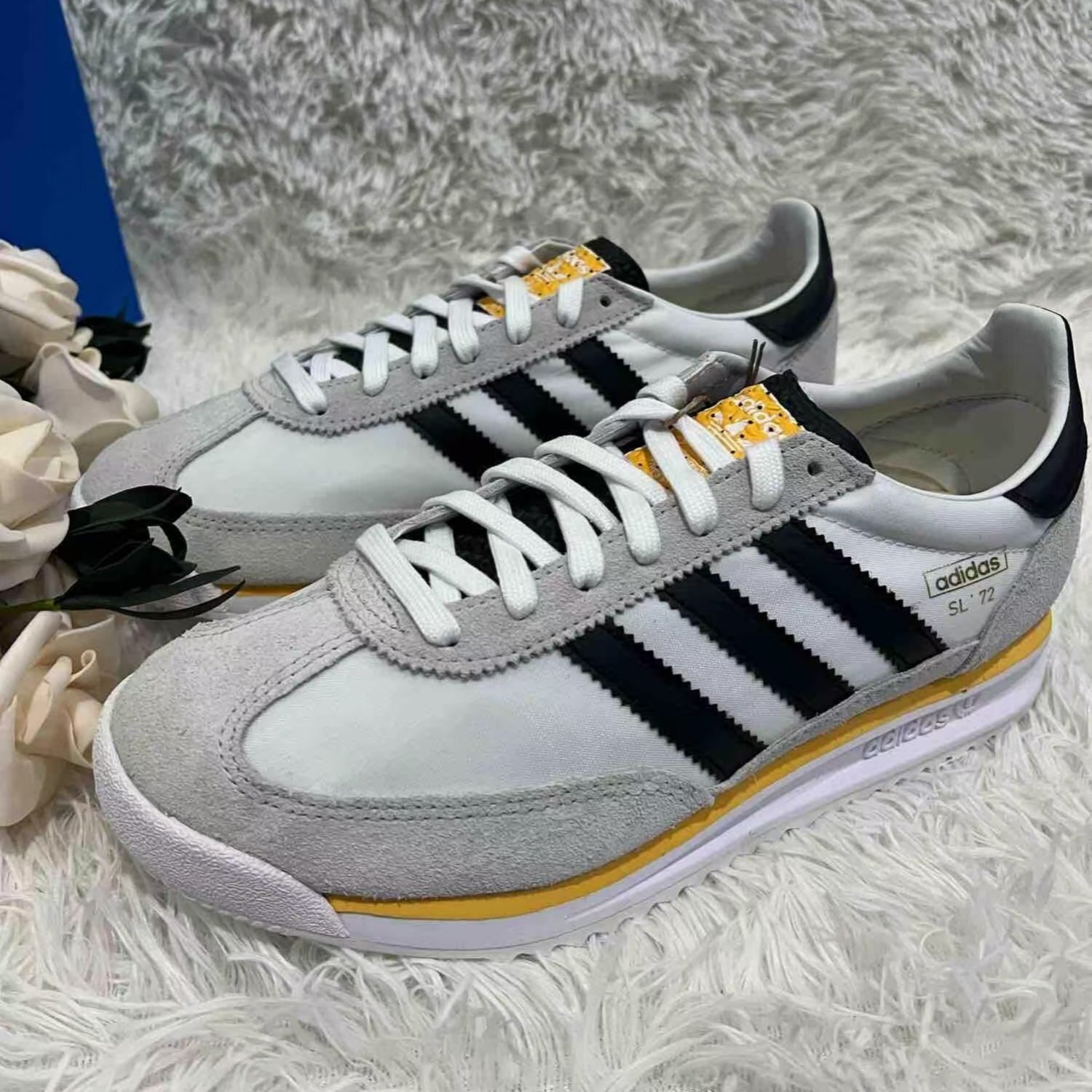 Adidas Originals SL72 Ash and black sports men and women, IH4823