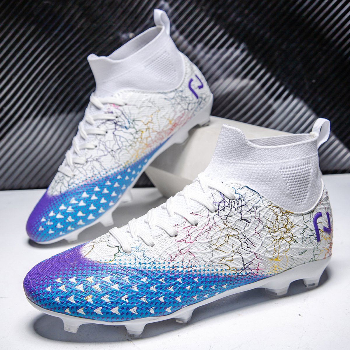 High quality factory customized hot selling long nail broken nail anti slip football shoes customized football shoes popular