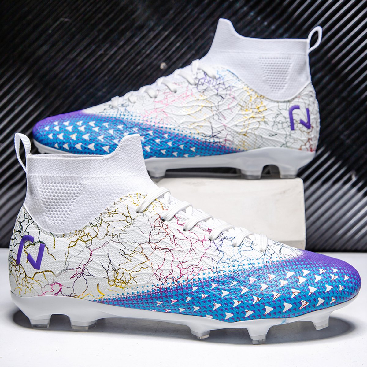 High quality factory customized hot selling long nail broken nail anti slip football shoes customized football shoes popular