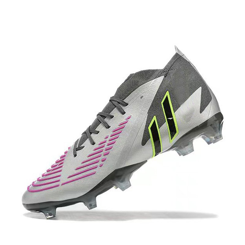 Men's Soccer Cleats Football shoes Professional Soccer Sneakers Shock absorbing football sneakers