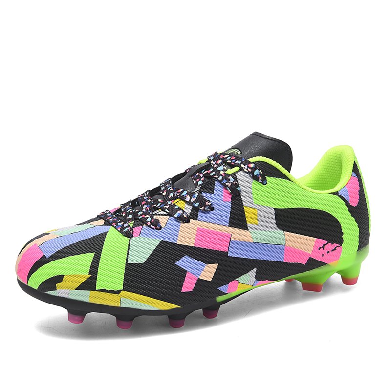 Good Quality Cheap soccer shoes comfortable non-slip long nails wear-resistant soccer shoes for men and women Football shoes