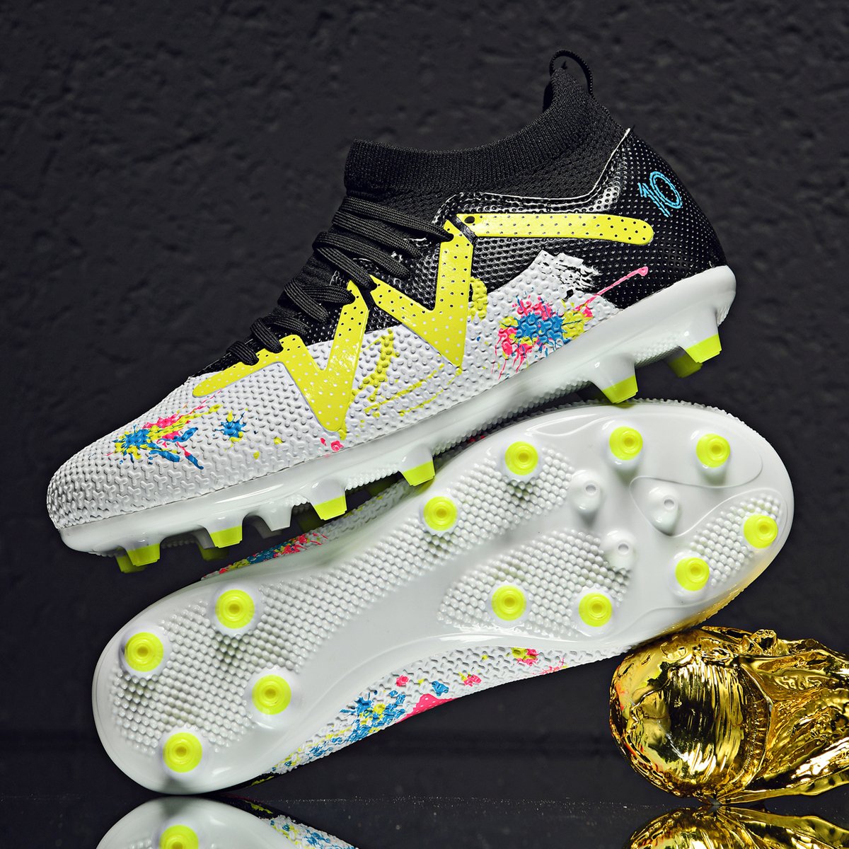High quality factory customized hot selling long nail broken nail anti slip football shoes customized football shoes popular