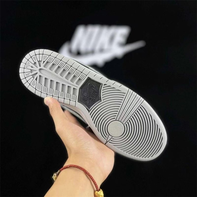 the brand nk special price is back-to-back dunk-and-dunk-a-breath