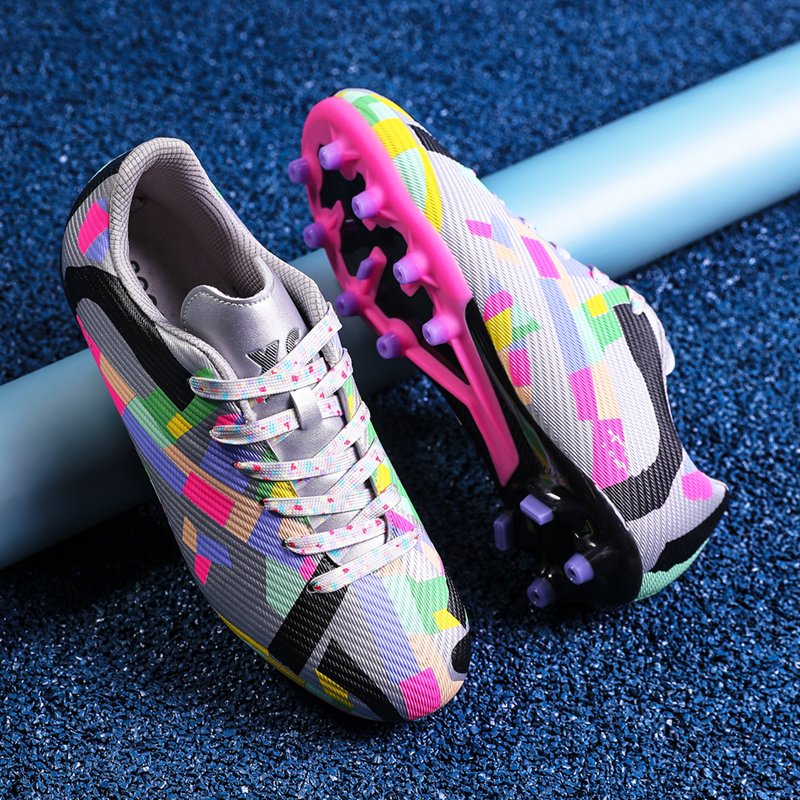 Chuteiras Wholesale New Design Adult Children Soccer Shoes Rubber Outsole Anti Slip Football Boots Unisex Cleats Zapatos Futbol