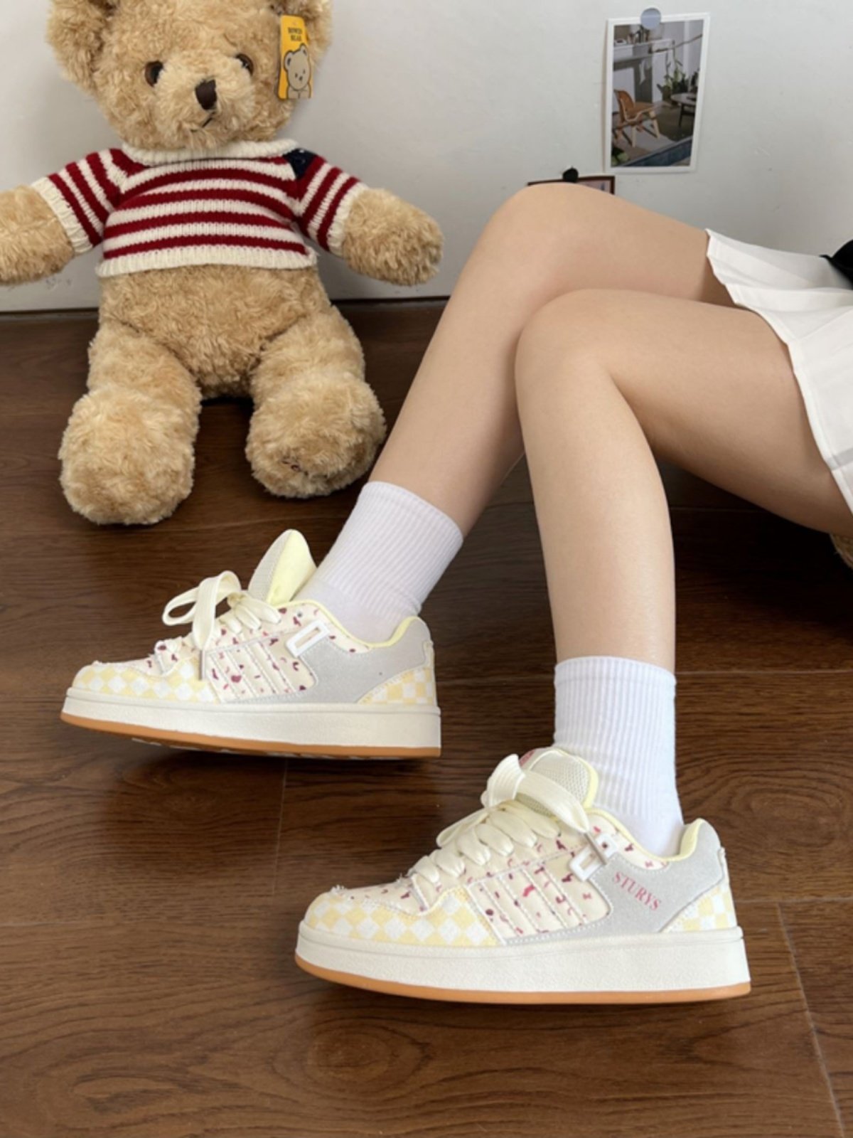 the korean cranberry-colored, small-scale shoe girl ins, 2024, new set of sports and leisure shoes