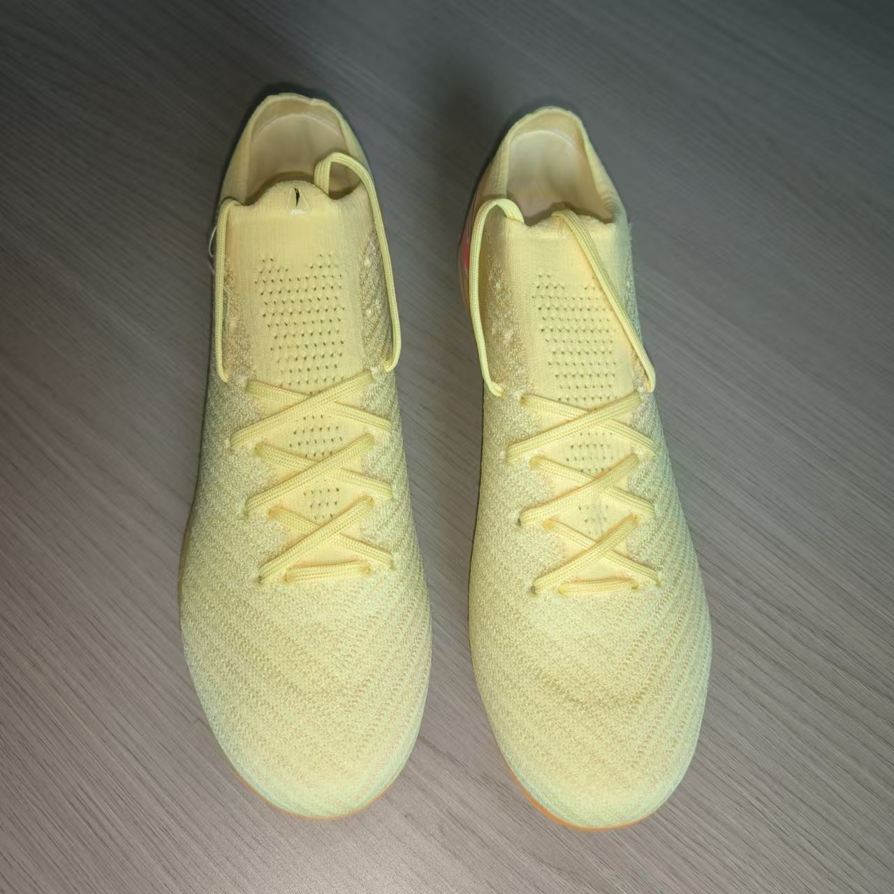 High quality football shoes goods in stock wholesale soccer shoes shoes football men men's football sneakers