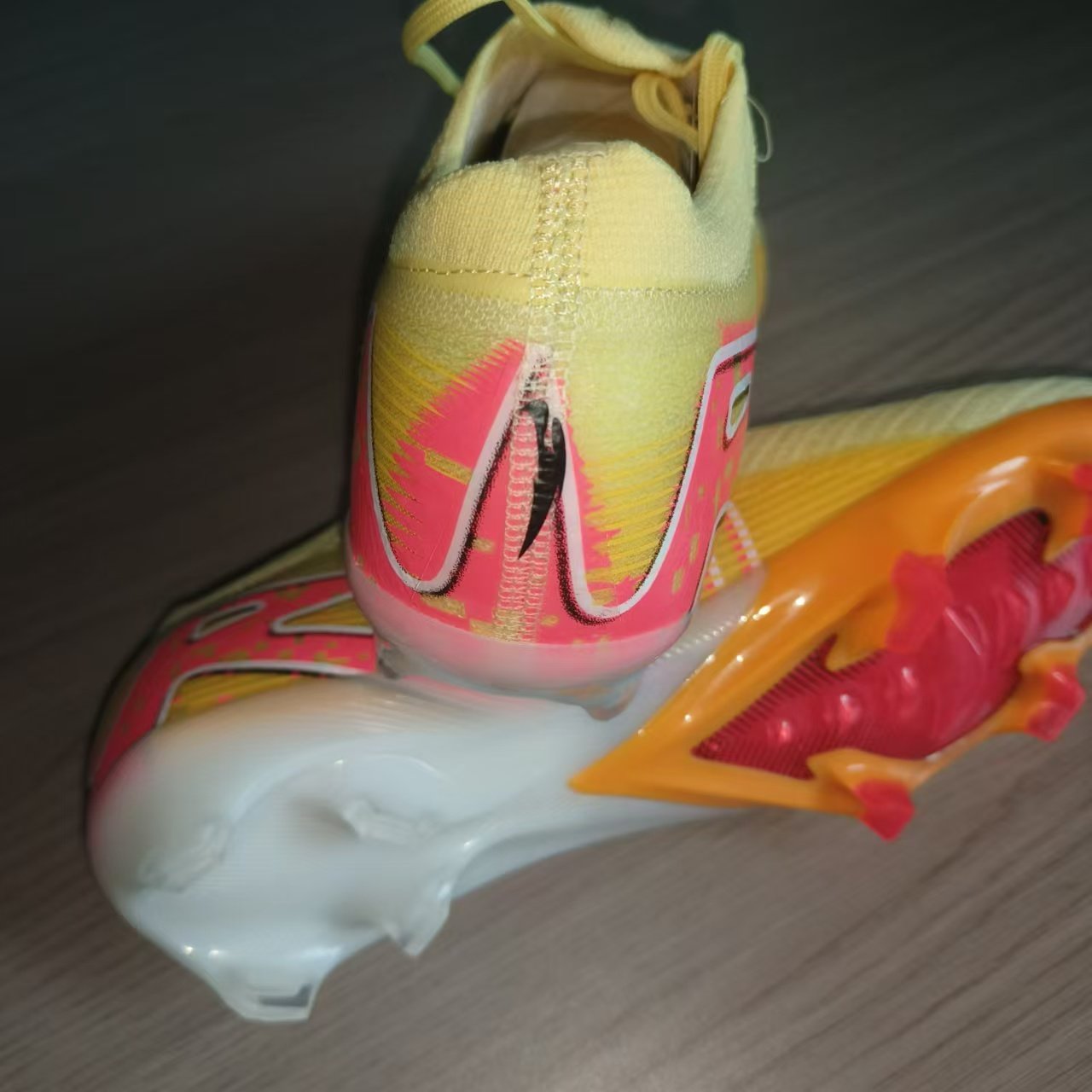 High quality football shoes goods in stock wholesale soccer shoes shoes football men men's football sneakers