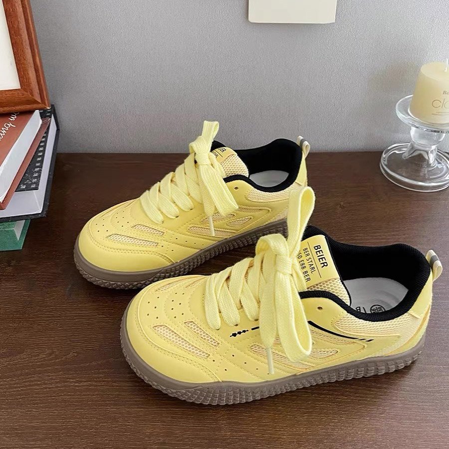 Beibell's 2024 Spring and Fall editions of the White Shoes student sports and leisure shoes