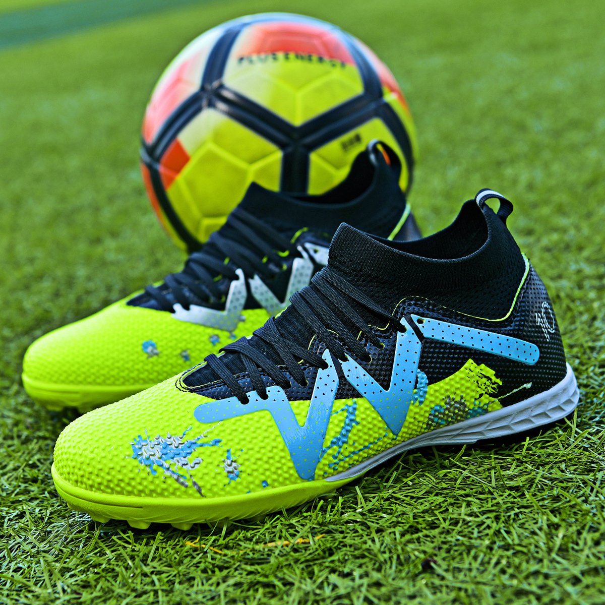 High quality factory customized hot selling long nail broken nail anti slip football shoes customized football shoes popular