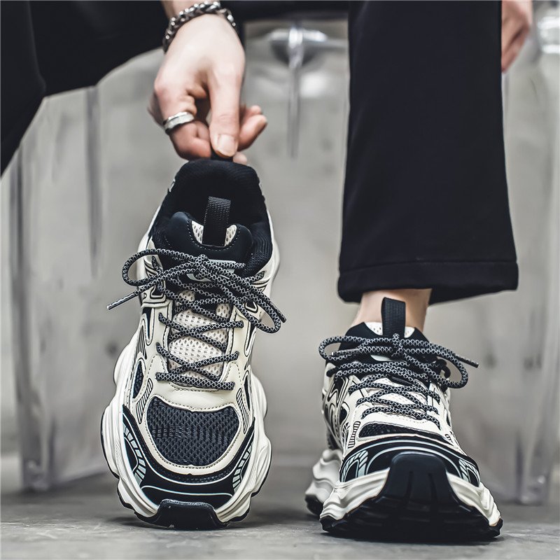 Li Ning Hin Yun, a young man with a pair of shoes, and a couple of kids in junior high school