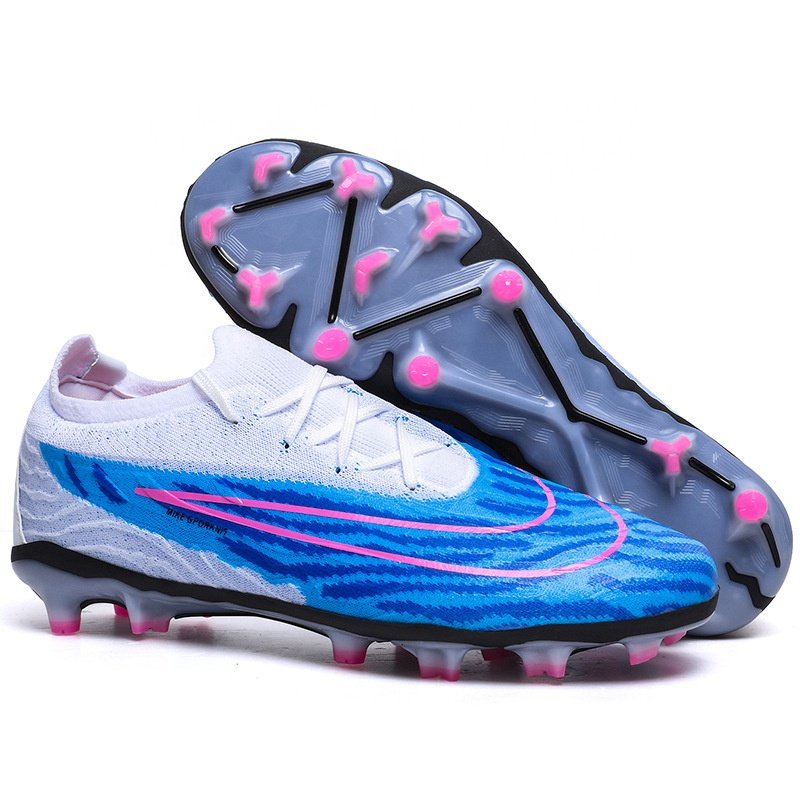 2024 factory price Professional High quality football boots cleats breathable soccer shoes For Men Women