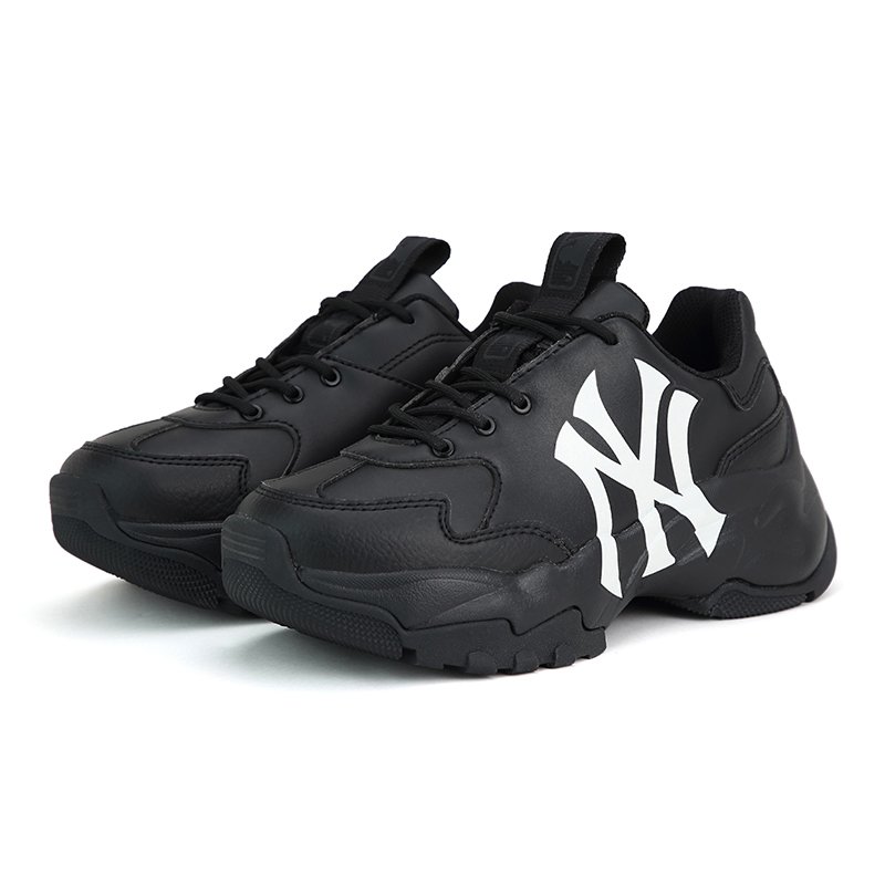 MLB GIRLS' SHOES BUILT UP OLD MAN'S SHOES AND NY BOYS' SHOES