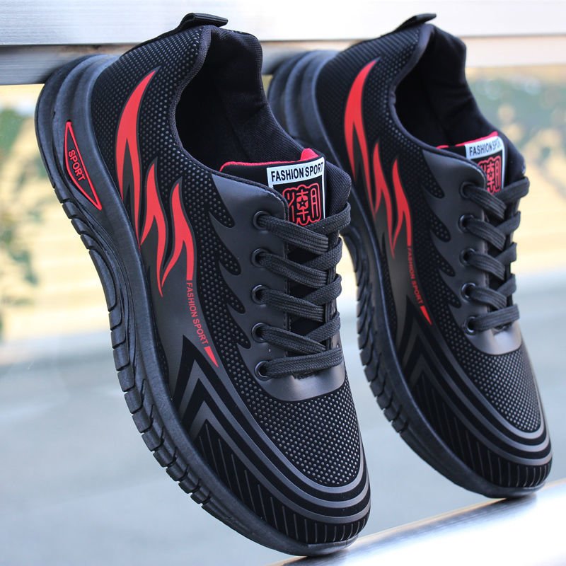 Waterproof slippers, men with spring and fall sneakers, men with black-covered sneakers, men with sport shoes
