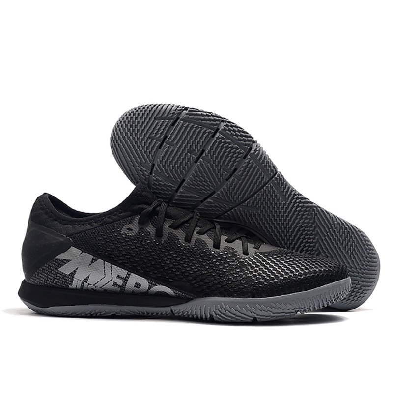 Latest football shoes Outdoor Professional Training Athletic Soccer Shoes Factory Wholesale men playing shoes for football